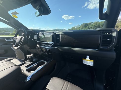 New 2026 Chevrolet Silverado 1500 High Country w/ Midnight Edition image 30