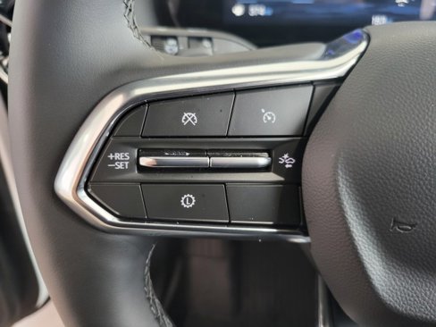 New 2026 Chevrolet Equinox LT w/ Convenience Package II image 16