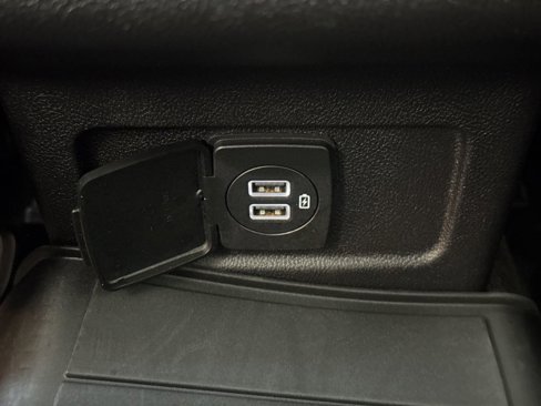 Used 2022 Lincoln Corsair Reserve image 13