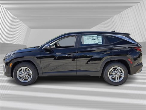 New 2026 Hyundai Tucson SE image 2