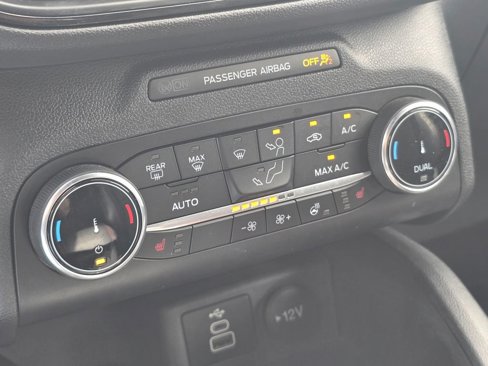Used 2024 Ford Escape ST-Line image 30