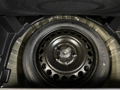 Used 2023 Chevrolet Equinox RS w/ LPO, Floor Liner Package image 25