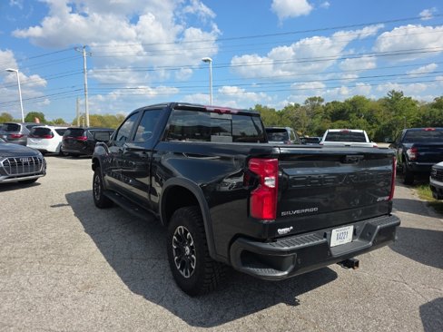 Used 2024 Chevrolet Silverado 1500 ZR2 w/ Technology Package image 6