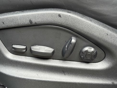 Certified 2024 Porsche Cayenne Coupe image 21