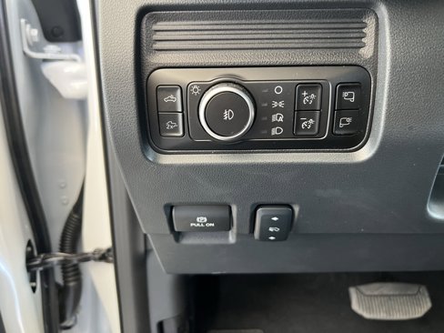 New 2025 Ford F350 Lariat w/ FX4 Off-Road Package image 10