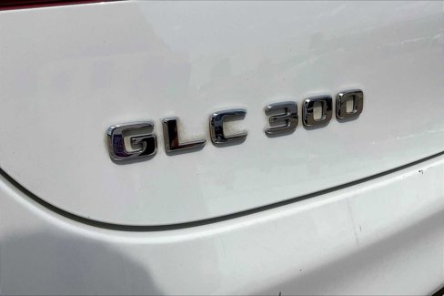 Used 2019 Mercedes-Benz GLC 300 4MATIC Coupe image 7