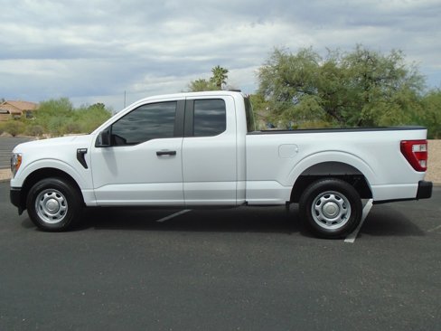 Used 2022 Ford F150 XL w/ Trailer Tow Package image 2