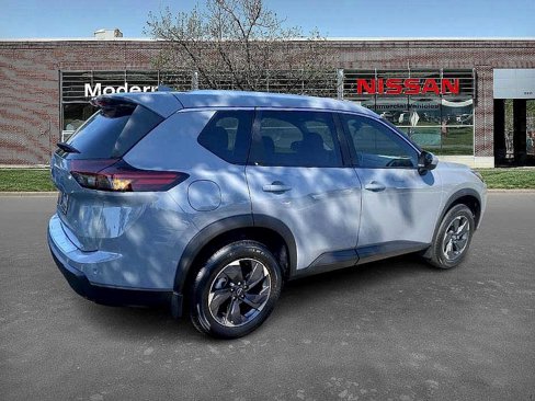 New 2026 Nissan Rogue SV image 4