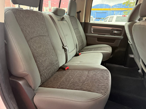 Used 2018 RAM 3500 SLT image 20