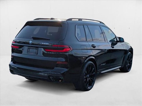 New 2026 BMW X7 M60i w/ M Sport Professional Package image 2