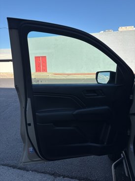 Used 2024 Chevrolet Colorado Trail Boss w/ Advanced Trailering Package image 10