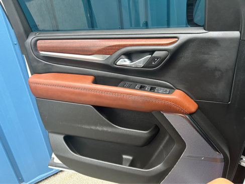 Used 2023 GMC Yukon XL Denali Ultimate w/ LPO, Floor Liner Package image 31