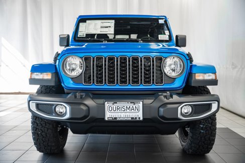 New 2025 Jeep Gladiator Sport image 2