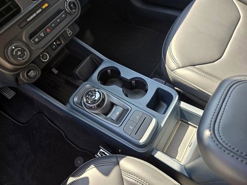 New 2025 Ford Maverick Lariat image 24