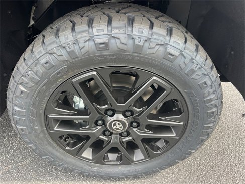New 2026 Toyota Tundra Limited image 12