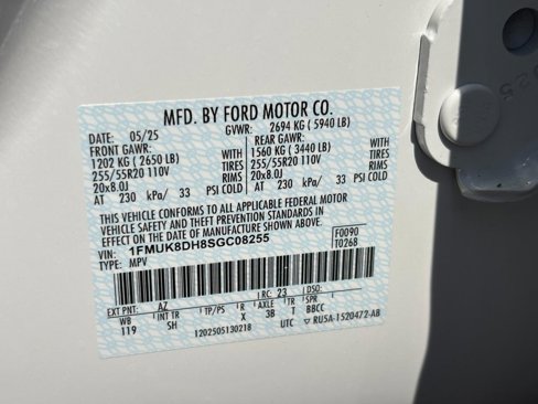 New 2025 Ford Explorer Active w/ Active Comfort Package image 24