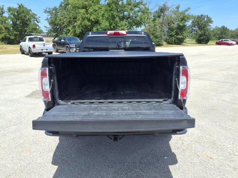 Used 2021 GMC Canyon Denali image 6