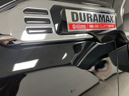 Used 2024 GMC Sierra 3500 Denali w/ Technology Package image 16