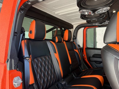 Used 2022 Jeep Gladiator Sport image 35