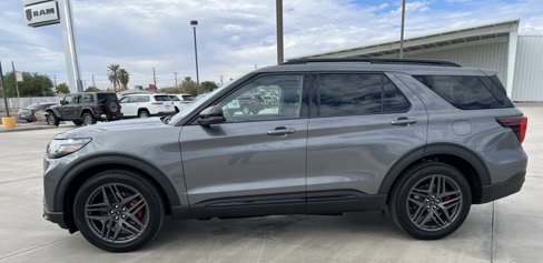 New 2025 Ford Explorer ST image 2