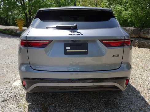 New 2026 Jaguar F-PACE R-Dynamic S image 11