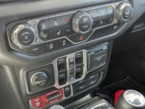 New 2025 Jeep Wrangler Willys image 13