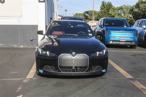 Used 2025 BMW i4 eDrive40 w/ Parking Assistance Package image 3