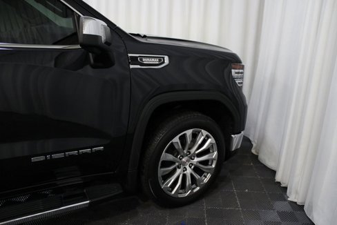 Used 2022 GMC Sierra 1500 SLT w/ SLT Premium Plus Package image 11
