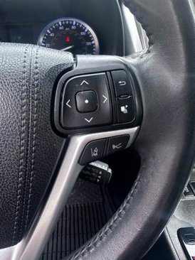 Used 2019 Toyota Highlander SE image 16