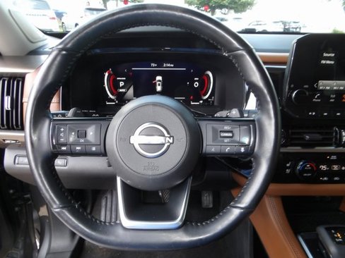 Certified 2023 Nissan Pathfinder Platinum image 45