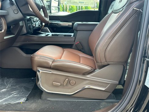 New 2025 Ford F250 King Ranch image 9