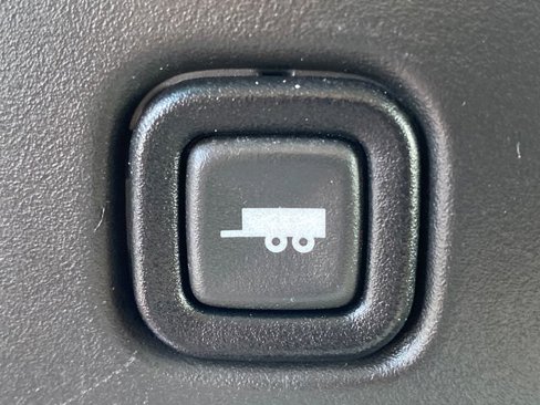 Used 2014 Chevrolet Express 3500 Extended image 26