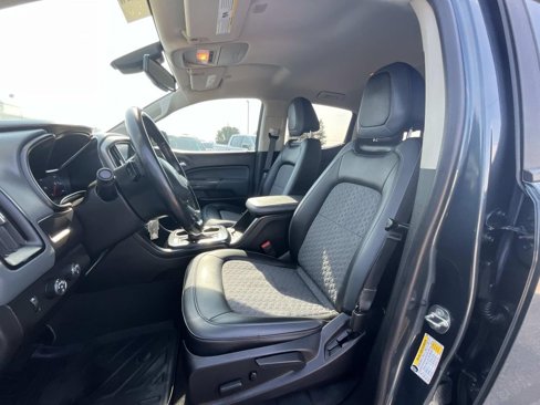 Used 2019 Chevrolet Colorado Z71 image 9