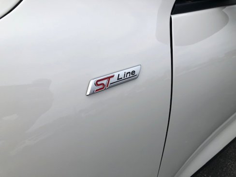 New 2025 Ford Escape ST-Line w/ Tech Pack #1 image 9
