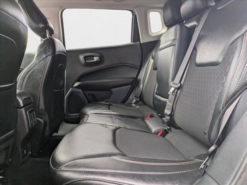 Used 2018 Jeep Compass Latitude image 17