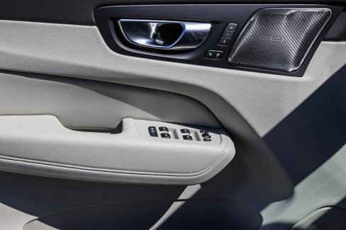 New 2026 Volvo XC60 T8 Ultra image 20