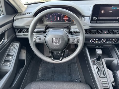 Used 2024 Honda Accord LX image 14