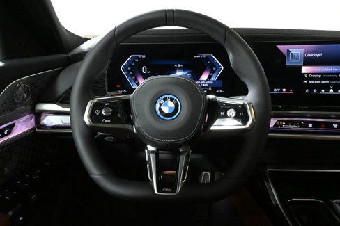 New 2026 BMW i7 xDrive60 image 18
