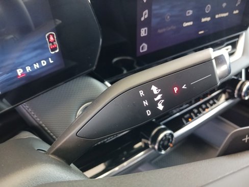 New 2026 Chevrolet Equinox LT w/ LPO, Floor Liner Package image 20