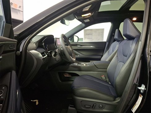 New 2026 INFINITI QX60 Luxe w/ Dark Cargo Package image 16