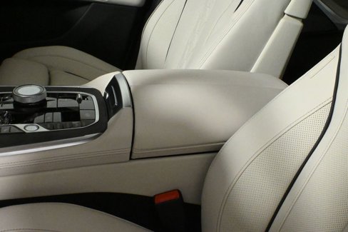 New 2026 BMW X7 xDrive40i w/ Executive Package image 27