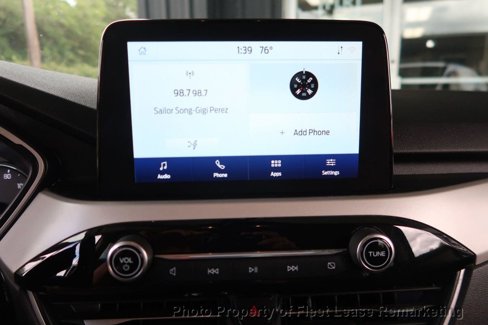 Used 2021 Ford Escape SE image 28