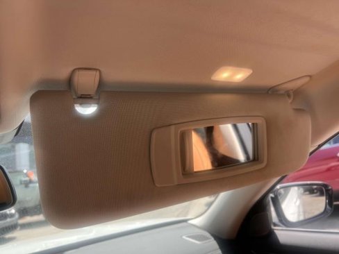 Used 2022 BMW 740i xDrive image 33