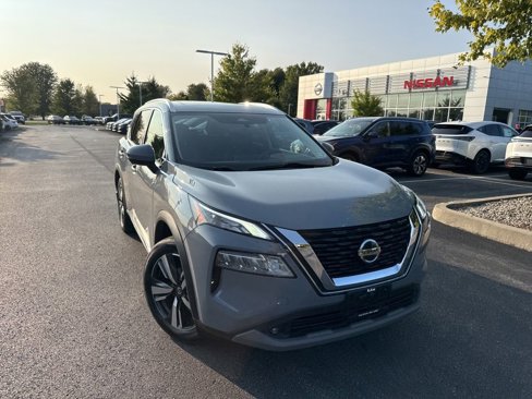 Used 2021 Nissan Rogue SL image 3