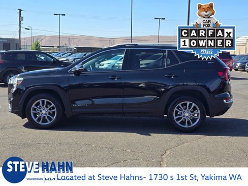 Used 2024 GMC Terrain SLT image 2