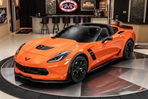 Used 2019 Chevrolet Corvette Z06 w/ Z07 Performance Package image 6