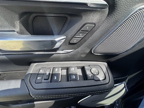 New 2025 RAM 1500 Laramie image 27
