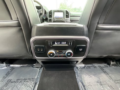 Used 2020 Ford Expedition Platinum image 34