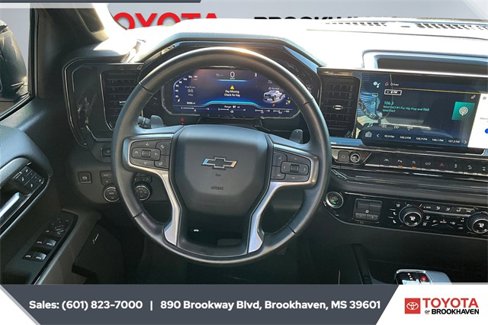 Used 2024 Chevrolet Silverado 1500 ZR2 w/ Technology Package image 5