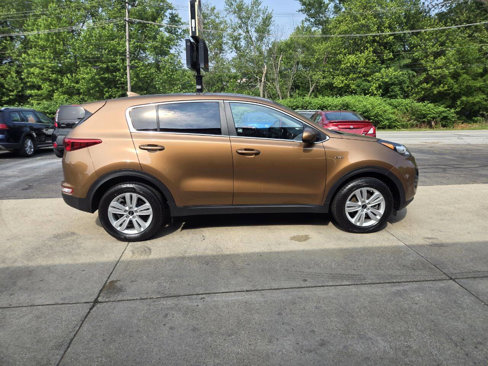 Used 2019 Kia Sportage LX image 9